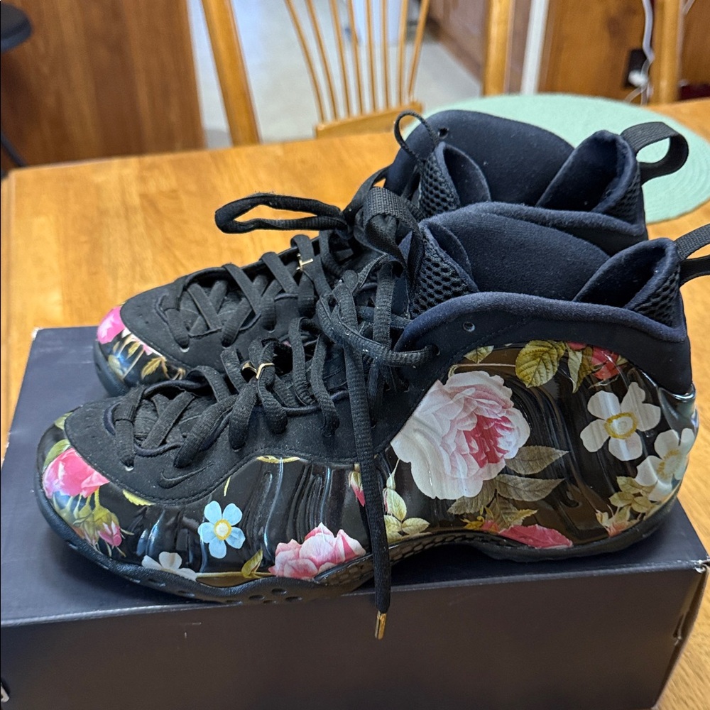 Nike foamposite (SOLD)